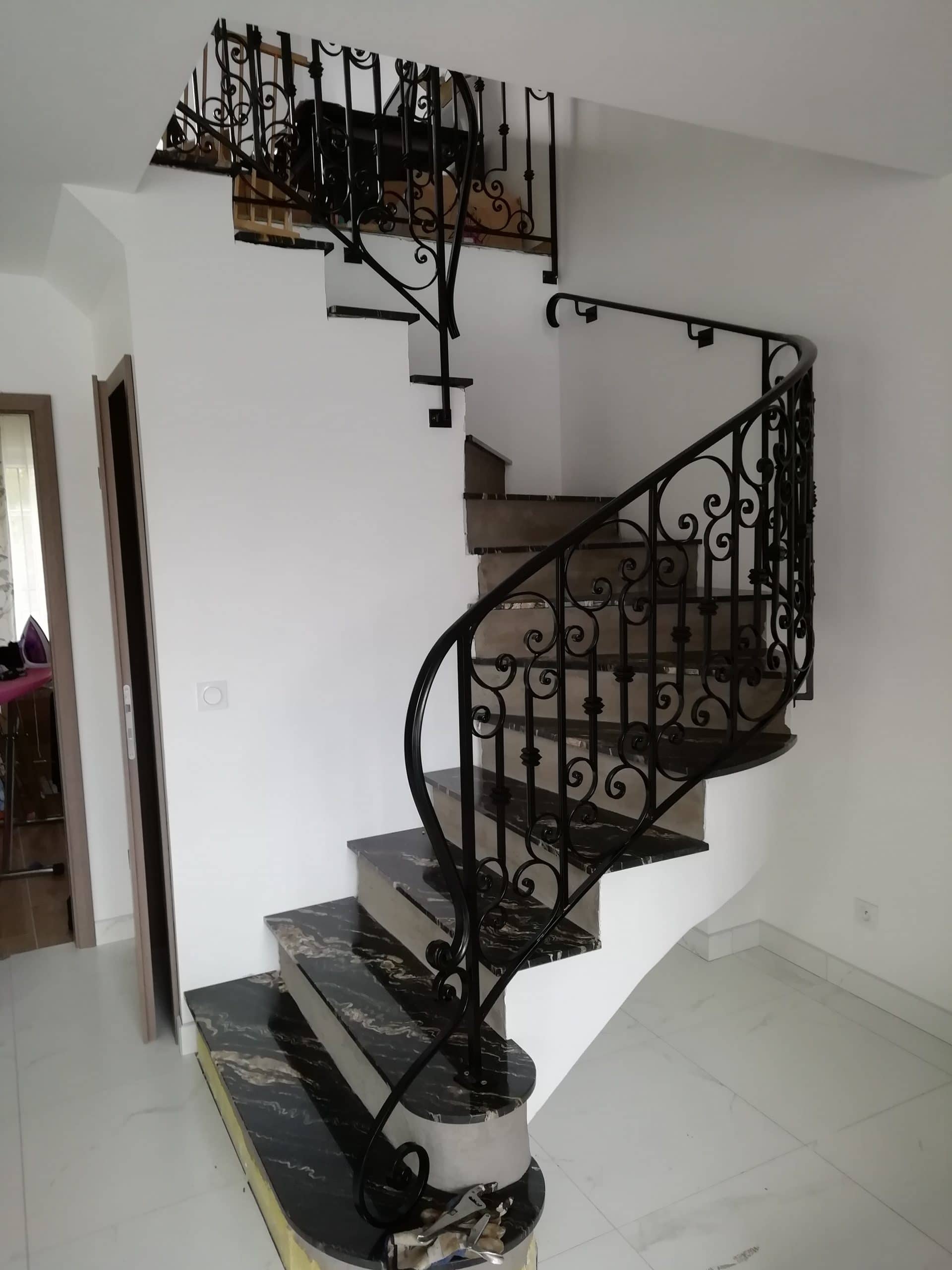 Garde-corps en fer forgé sur-mesure réalisé par la Maison Bourrellier